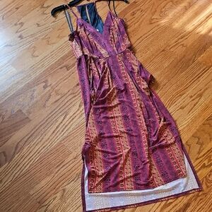 Sleeveless V-Neck Bohemian Maxi Dress in Plum NwOT